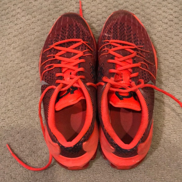 KD 8 "Crimson Red" - Picture 2 of 4
